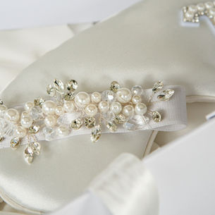 Co koupit budoucí nevěstě: Perfektní dárky pro nezapomenutelný de