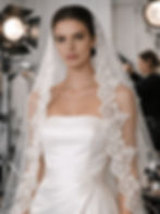 Svatební závoj pro nevěstu s krajkou