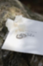 Luxusní svatební sliby připravené k ručnímu vyplnění