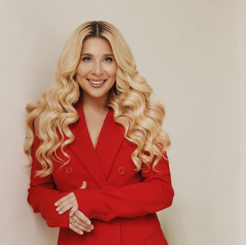 Margarita Fries Divinité